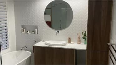 Custom bathrooms by Dragan's Custom Interiors